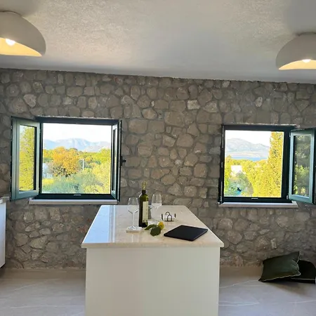 Domus Nostrae - Peljesac 2 Apartment *
